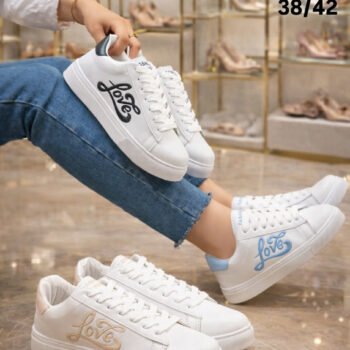 شوز رياضي لاف